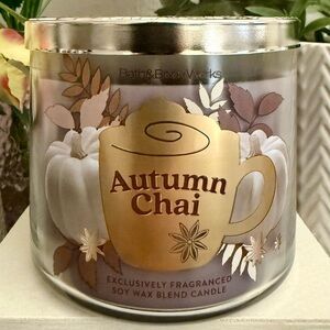 🆕🫖 BATH & BODY WORKS “AUTUMN CHAI” 3-WICK CANDLE. NEW!